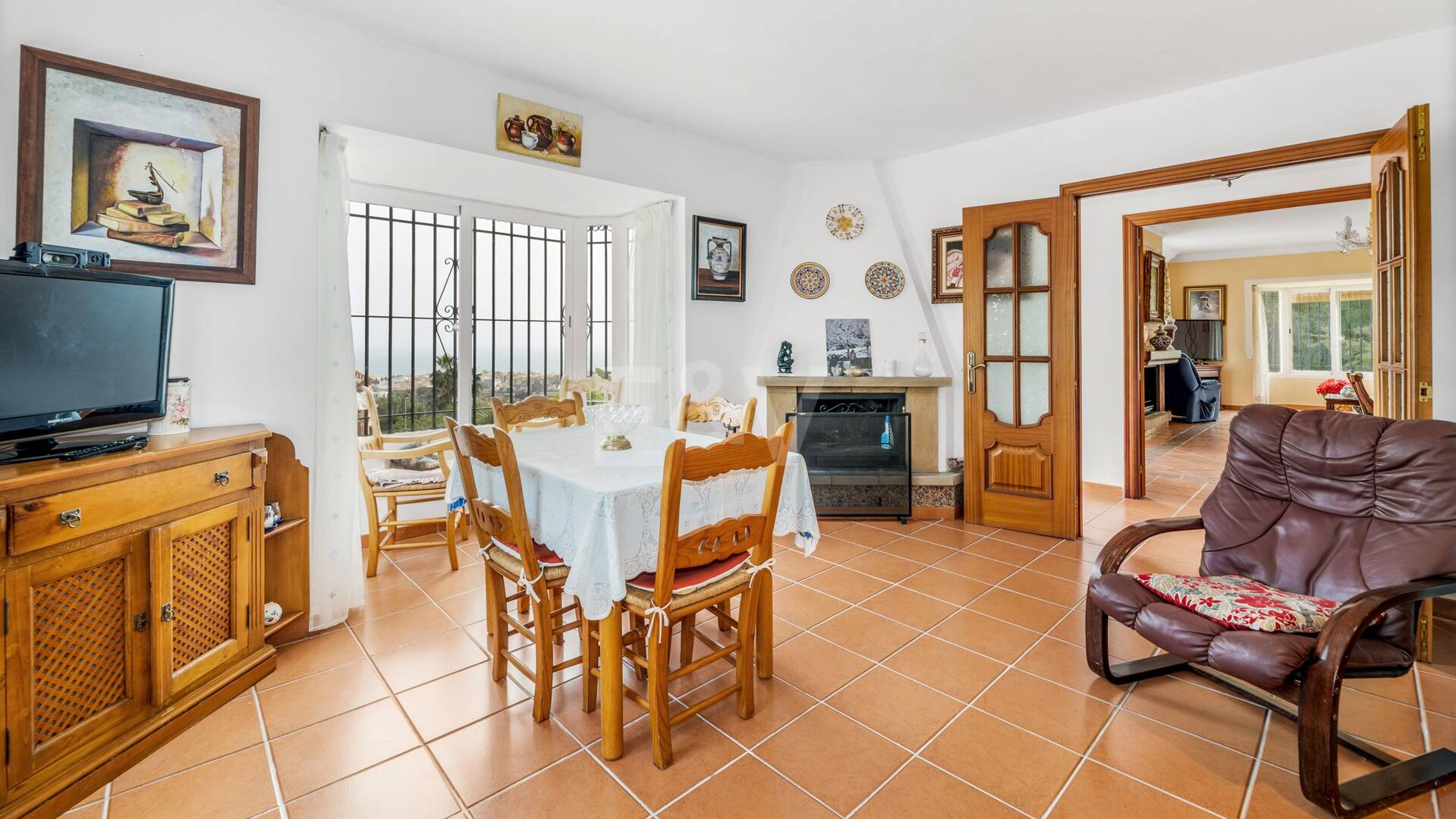 Villa à Marbella avec une vue imprenable sur la mer