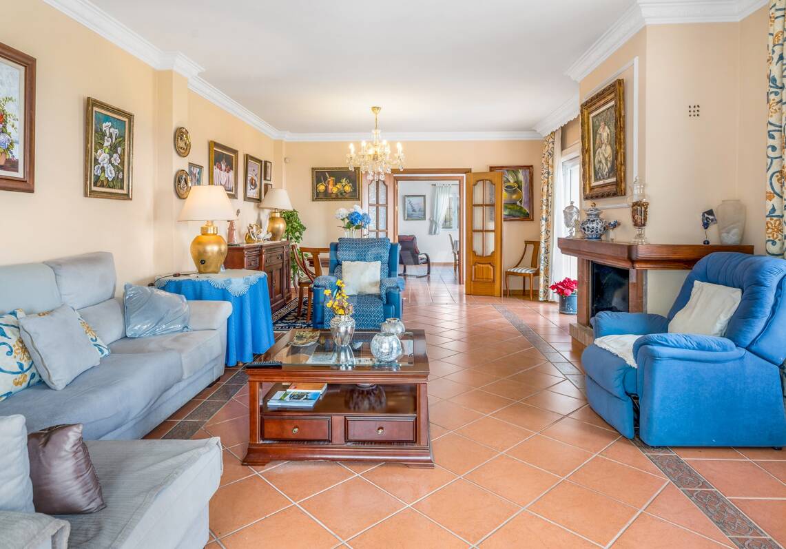 Villa i Marbella med fantastisk havsutsikt