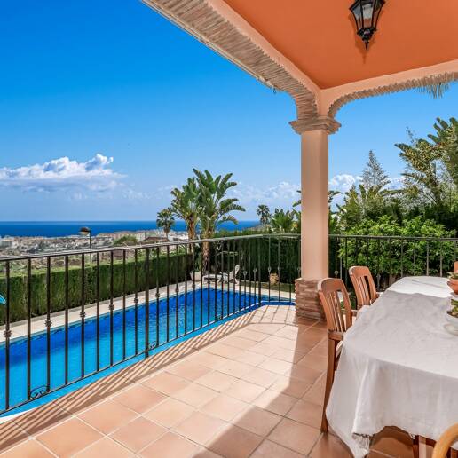 Preiswerte Villa mit unglaublichem Meerblick