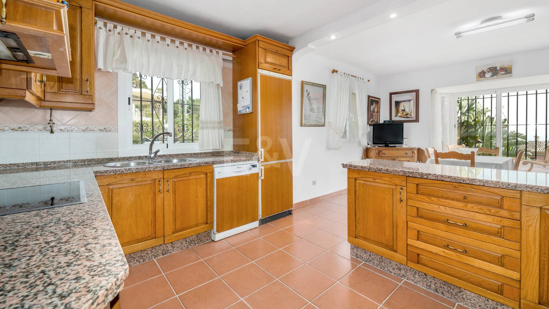 Villa en Marbella con increíbles vistas al mar