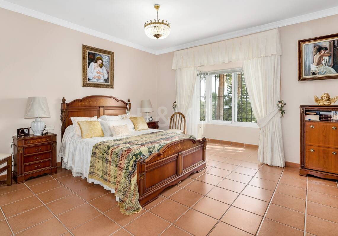 Villa i Marbella med fantastisk havsutsikt
