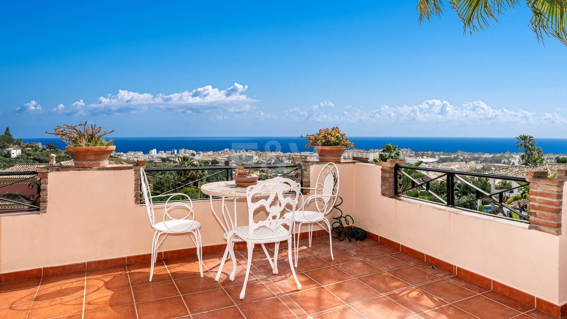 Villa en Marbella con increíbles vistas al mar