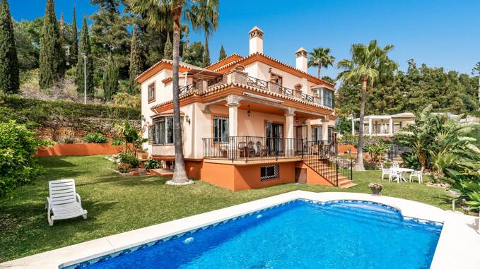 Villa en Marbella con increíbles vistas al mar