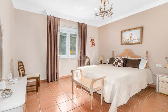 Villa à Marbella avec une vue imprenable sur la mer