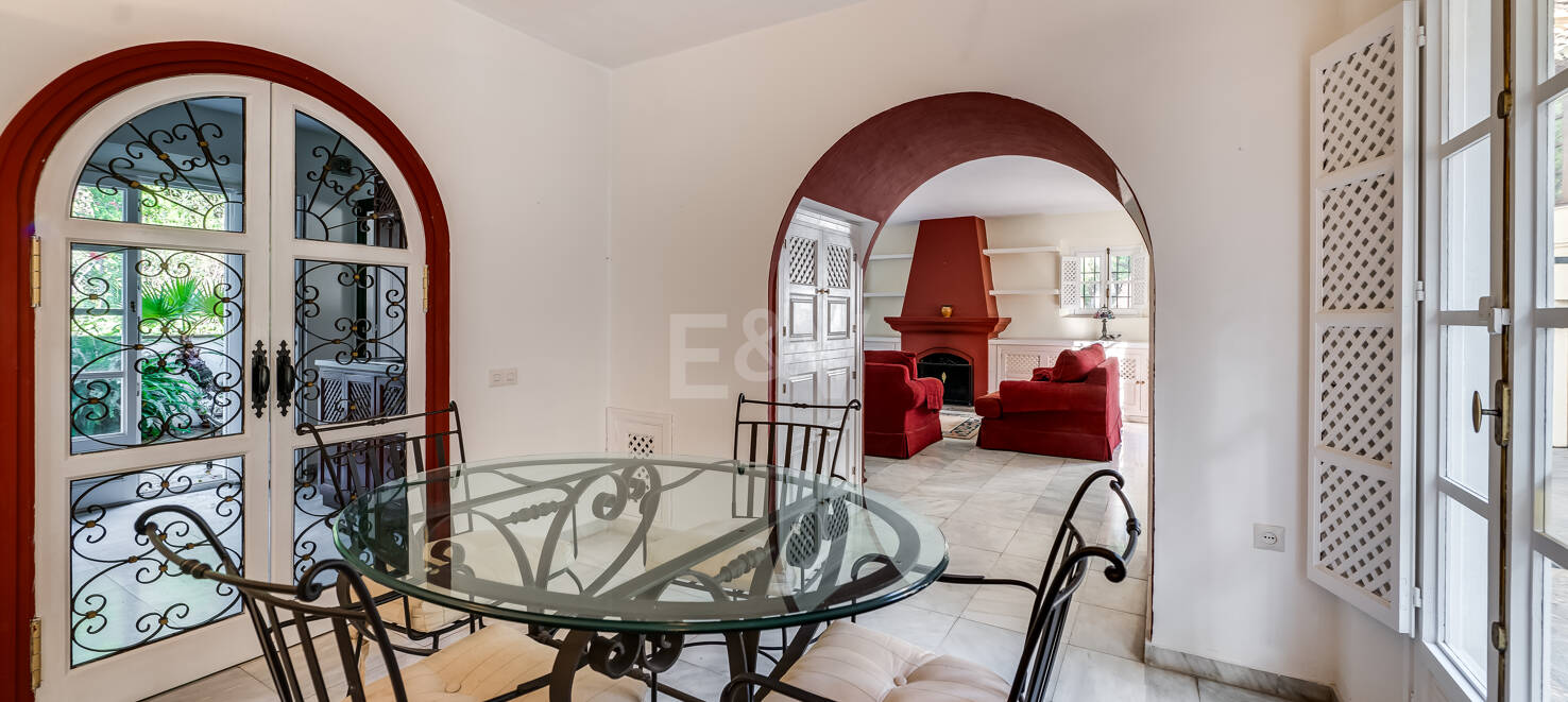 Charming Traditional Andalusian Home in Lomas Pueblo