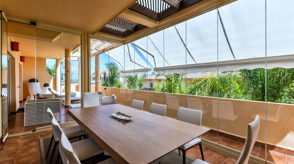 Designerwohnung in Vista Real