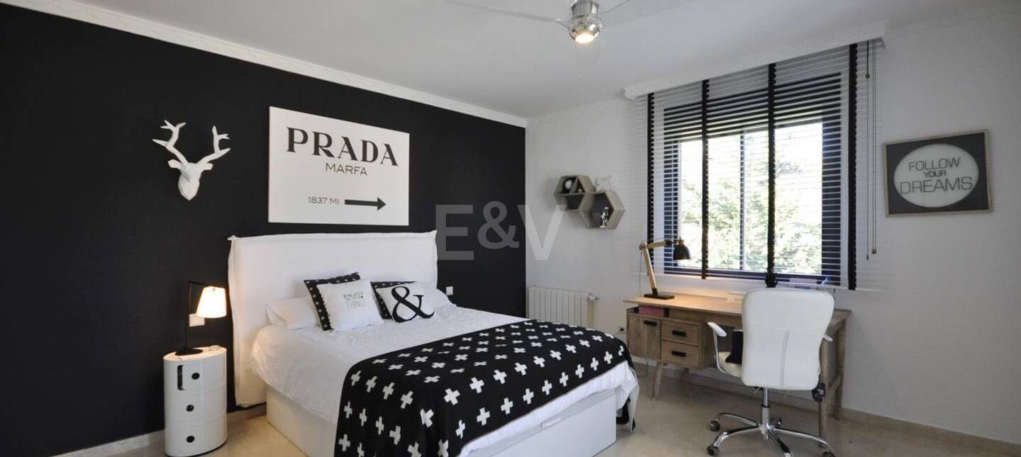 Modern villa i Nueva Andalucia