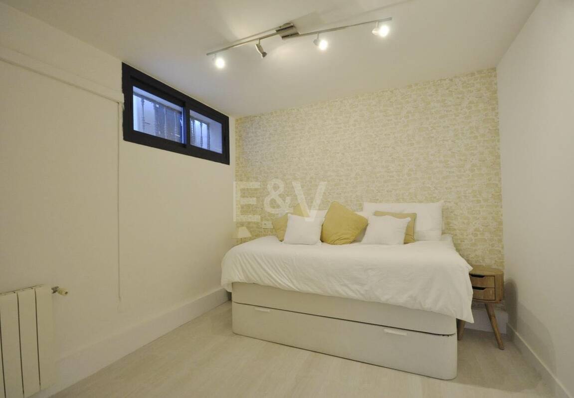 Modern villa in Nueva Andalucia. Price per week from €8.500