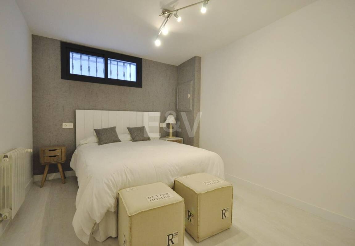 Modern villa in Nueva Andalucia. Price per week from €8.500