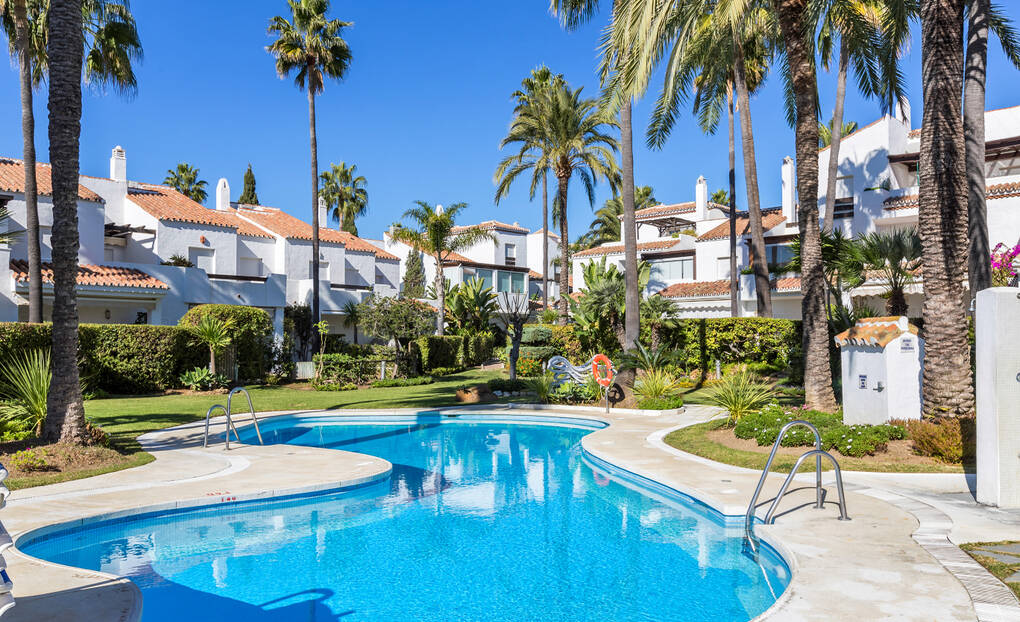 Townhouse in Frontline Beach Complex