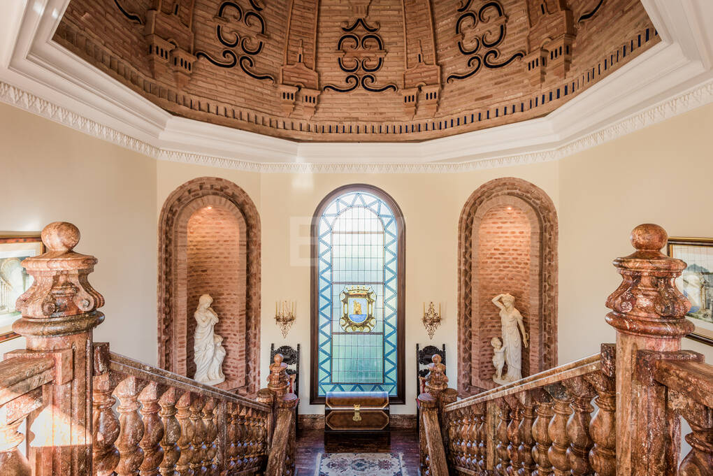 Klassiskt mästerverk i Sierra Blanca med fantastisk havsutsikt