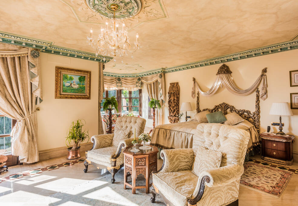 Klassiskt mästerverk i Sierra Blanca med fantastisk havsutsikt