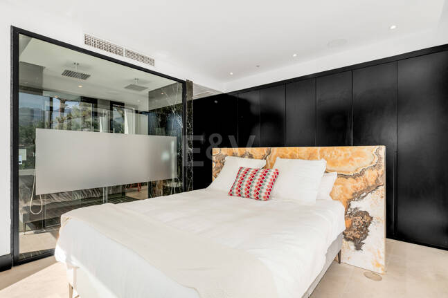 Luxurious and Eco-Friendly Contemporary Home in Casablanca, Marbella