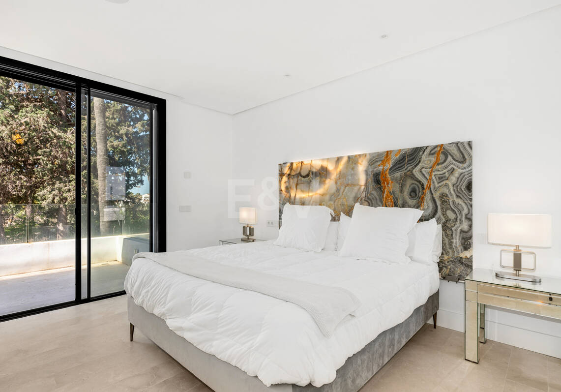 Luxurious and Eco-Friendly Contemporary Home in Casablanca, Marbella