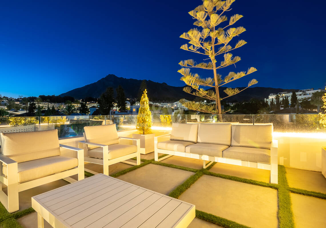 Luxurious and Eco-Friendly Contemporary Home in Casablanca, Marbella
