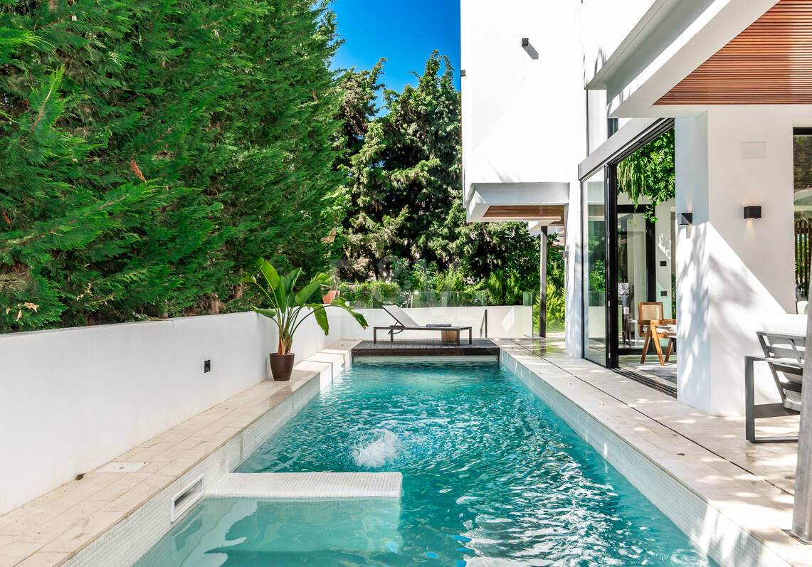 Luxurious and Eco-Friendly Contemporary Home in Casablanca, Marbella