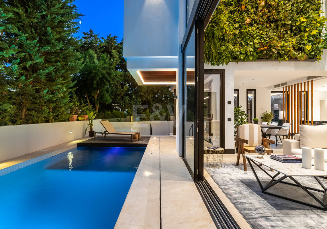 Luxurious and Eco-Friendly Contemporary Home in Casablanca, Marbella