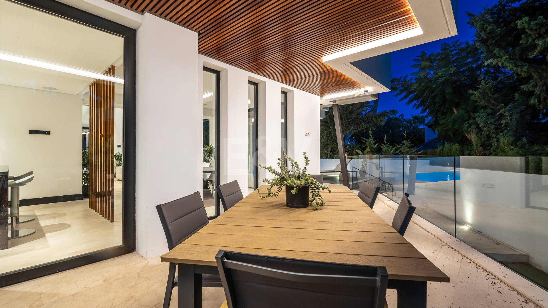 Luxurious and Eco-Friendly Contemporary Home in Casablanca, Marbella