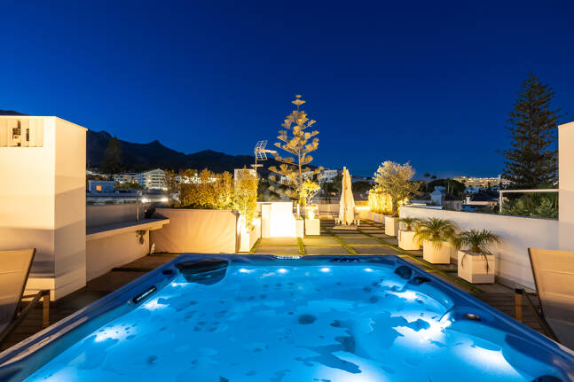 Luxurious and Eco-Friendly Contemporary Home in Casablanca, Marbella