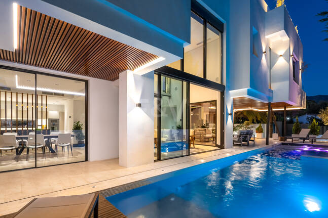 Luxurious and Eco-Friendly Contemporary Home in Casablanca, Marbella