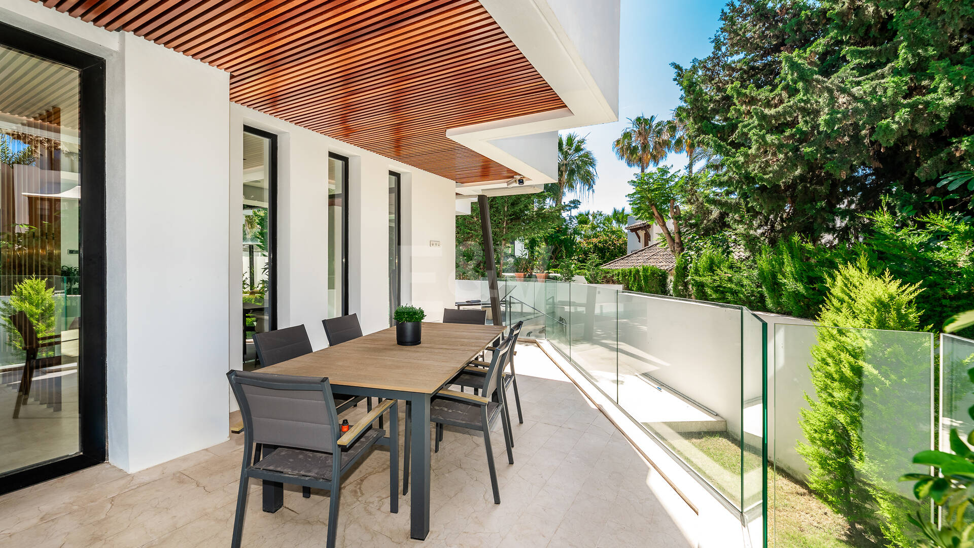 Luxurious and Eco-Friendly Contemporary Home in Casablanca, Marbella