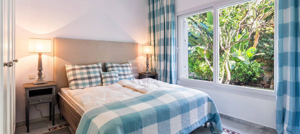 Bungalow i Sierra Blanca med takterrass