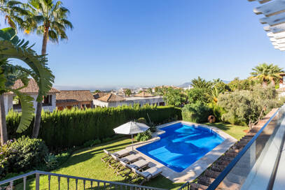 Bungalow en Sierra Blanca con azotea y vistas solo disponible para corta temporada