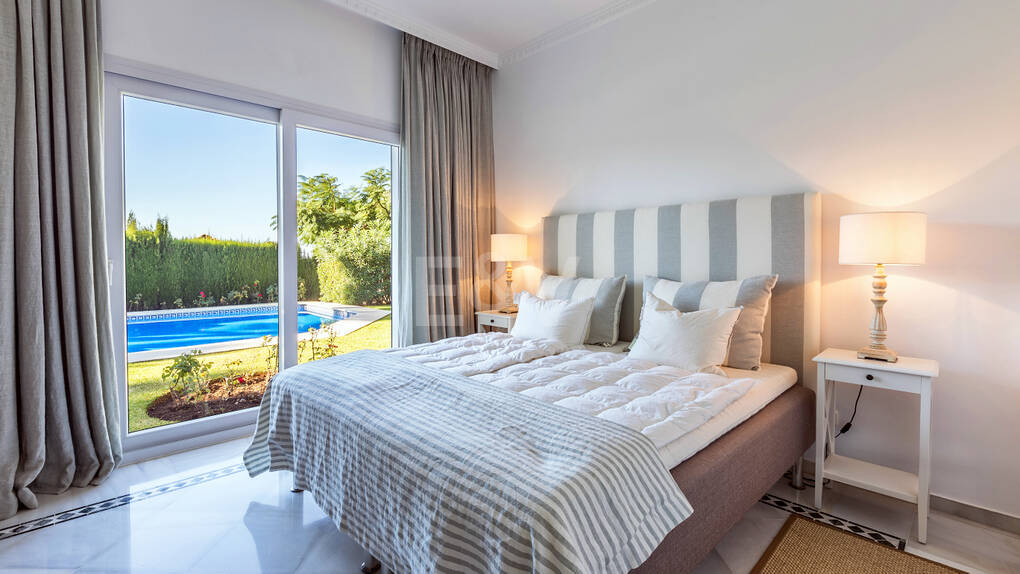 Bungalow en Sierra Blanca con azotea y vistas solo disponible para corta temporada