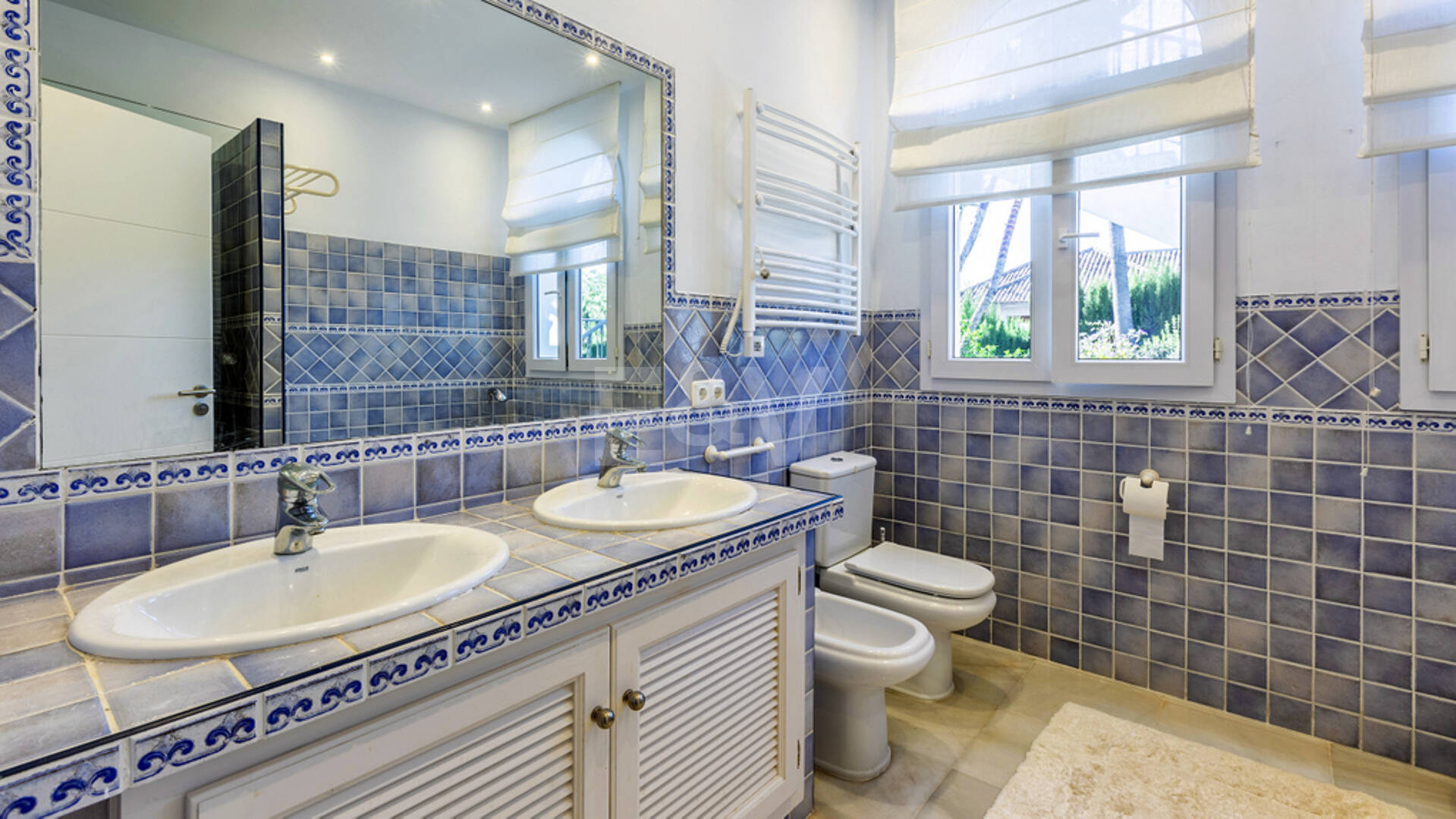 Bungalow en Sierra Blanca con azotea y vistas solo disponible para corta temporada