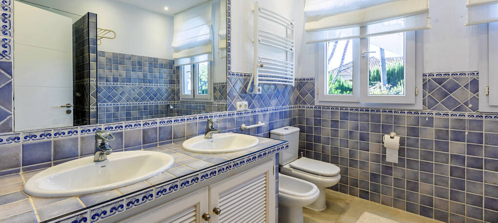 Bungalow i Sierra Blanca med takterrass