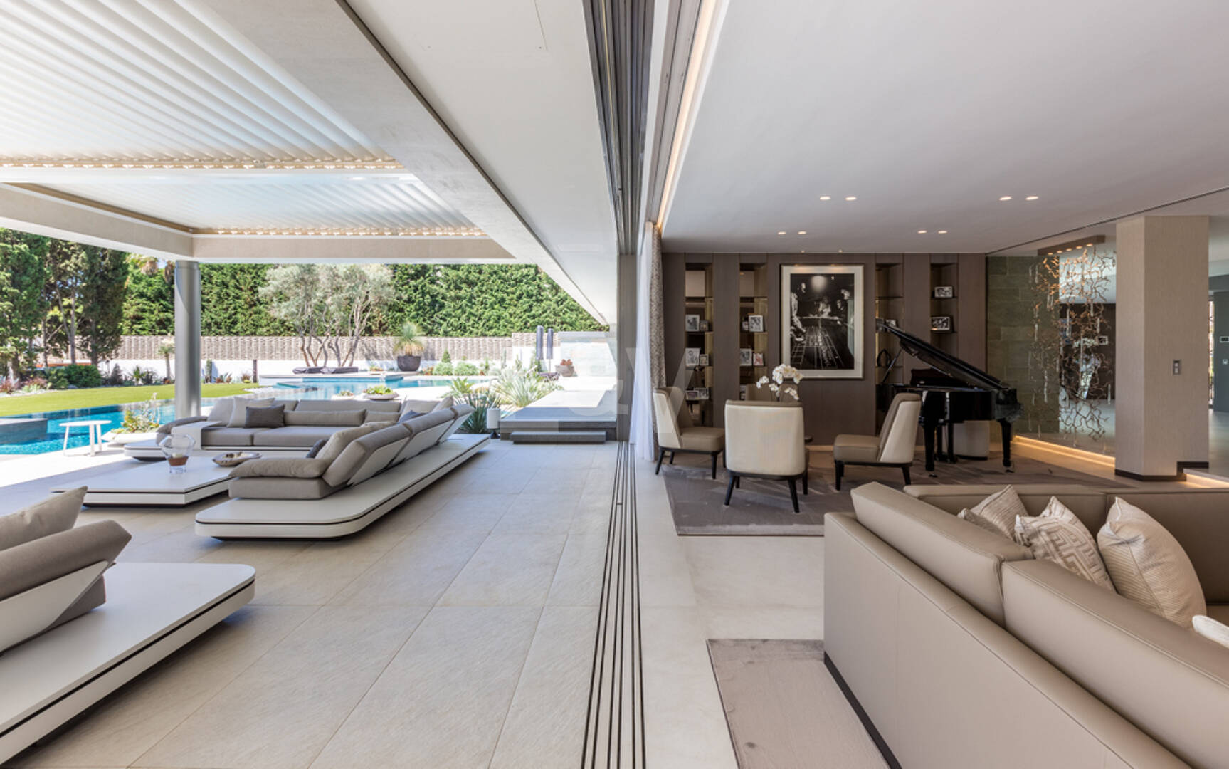 Villa à louer en Beach Side Golden Mile, Marbella Golden Mile