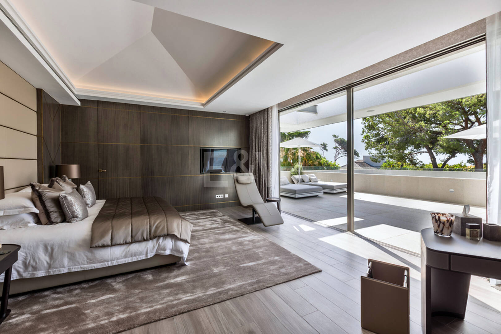 Villa à louer en Beach Side Golden Mile, Marbella Golden Mile