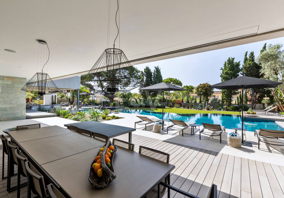 Villa à louer en Beach Side Golden Mile, Marbella Golden Mile