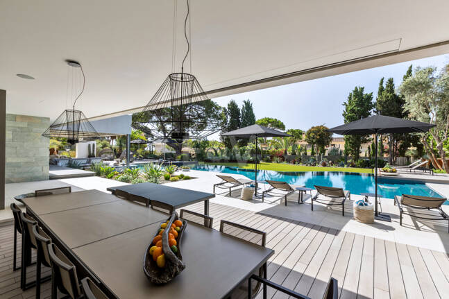Villa à louer en Beach Side Golden Mile, Marbella Golden Mile