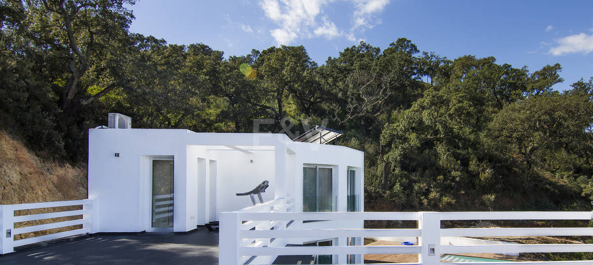 Family Villa in La Mairena with Nice Views