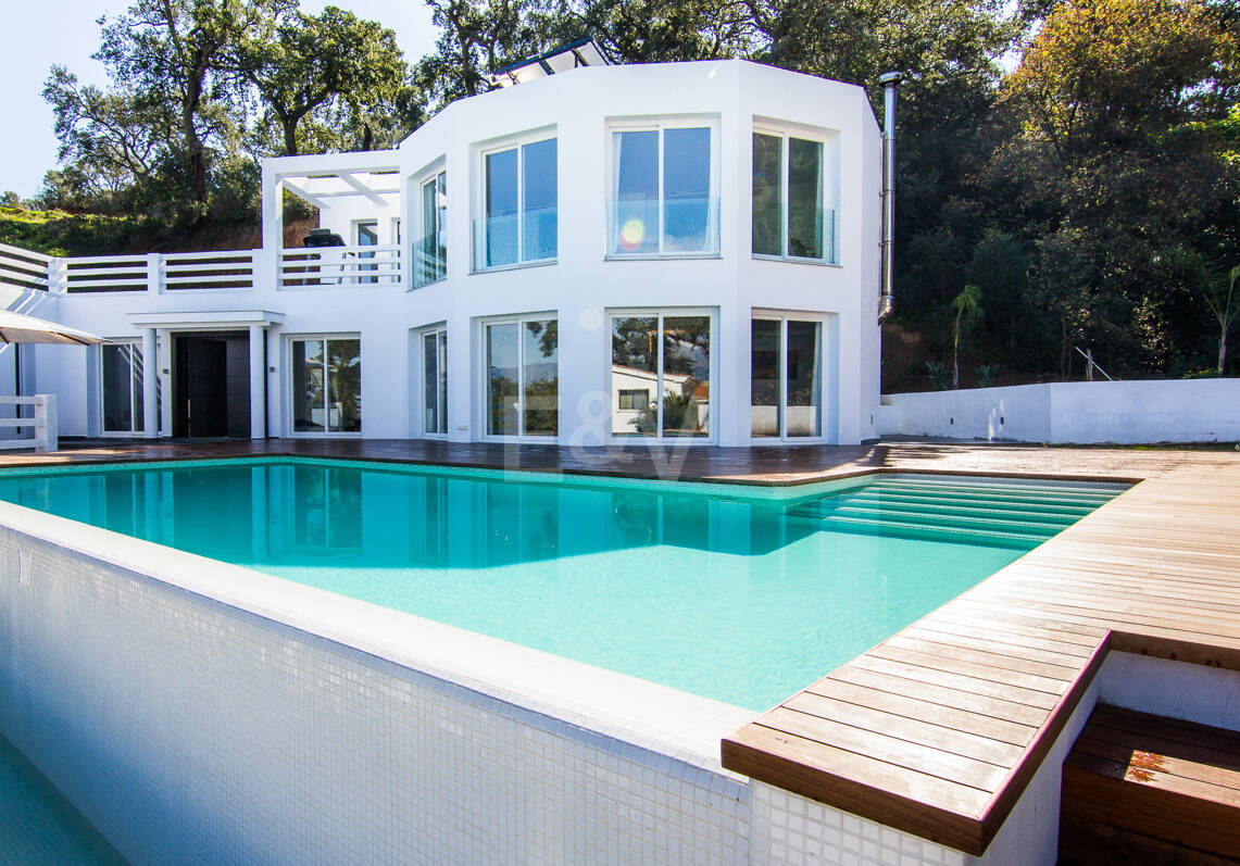 Villa familiale avec vue imprenable sur La Mairena, Marbella Est