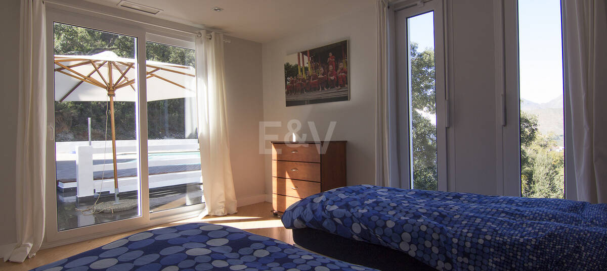 Family Villa in La Mairena with Nice Views