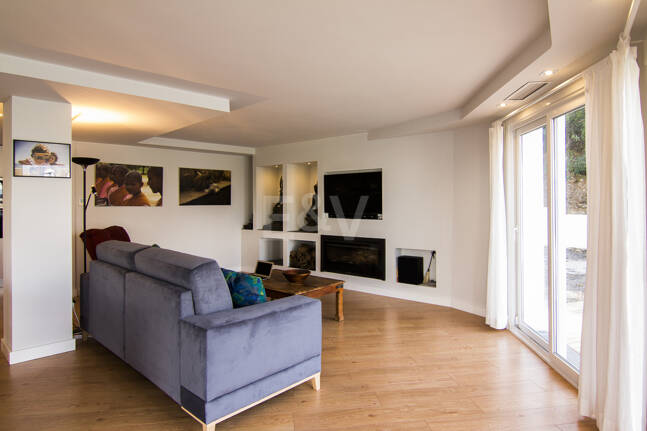 Villa familiar en La Mairena con bonitas vistas