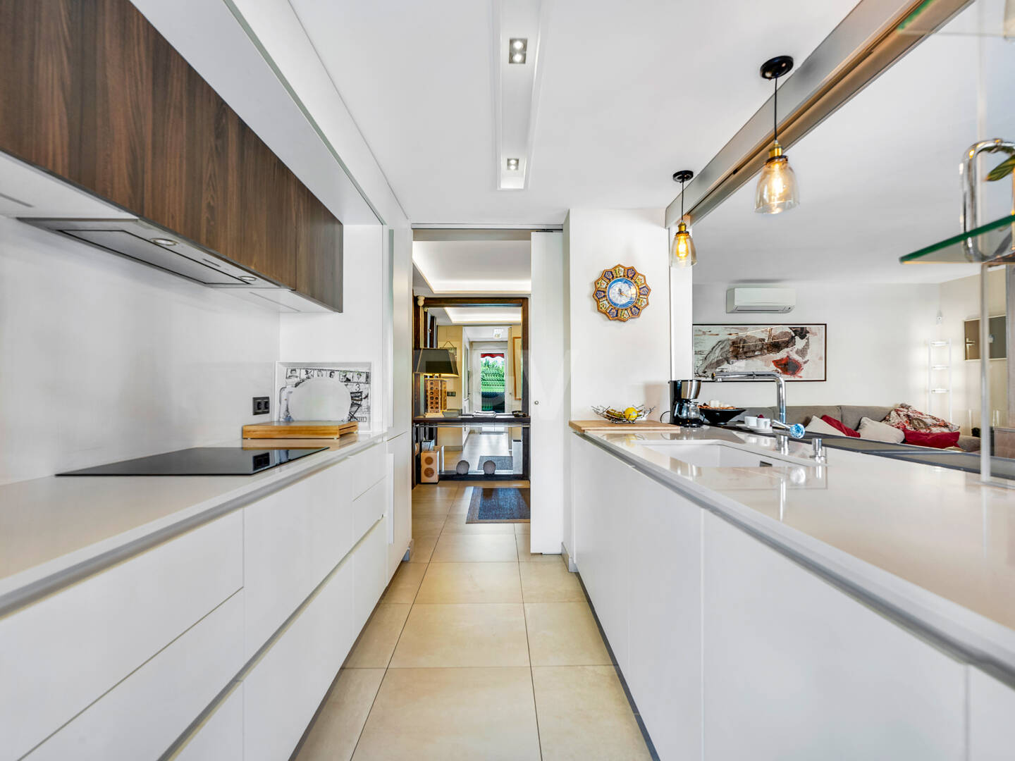 Beachside Przestronny Apartament z Uprzywilejowanym Central Lokalizacja