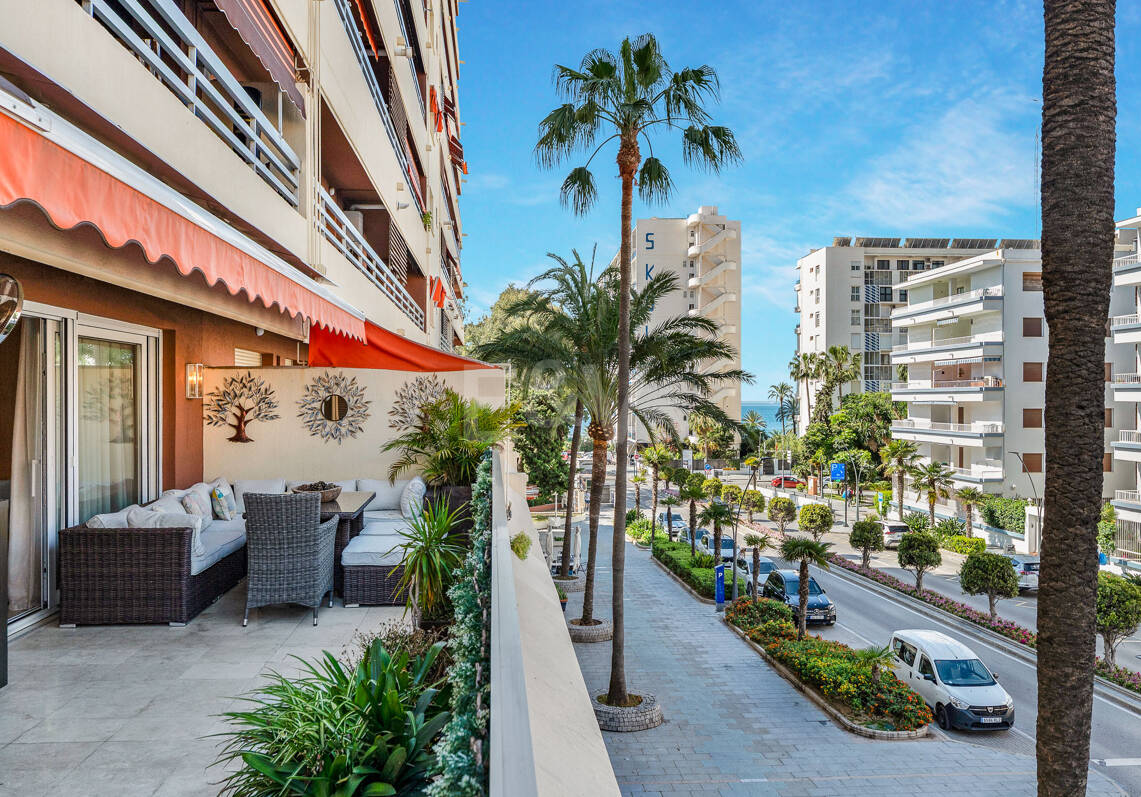 Appartement spacieux bord de mer avec emplacement central privilégié