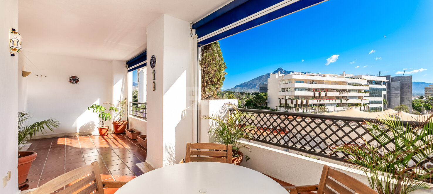 Lägenhet till salu i Puerto Banus, Marbella