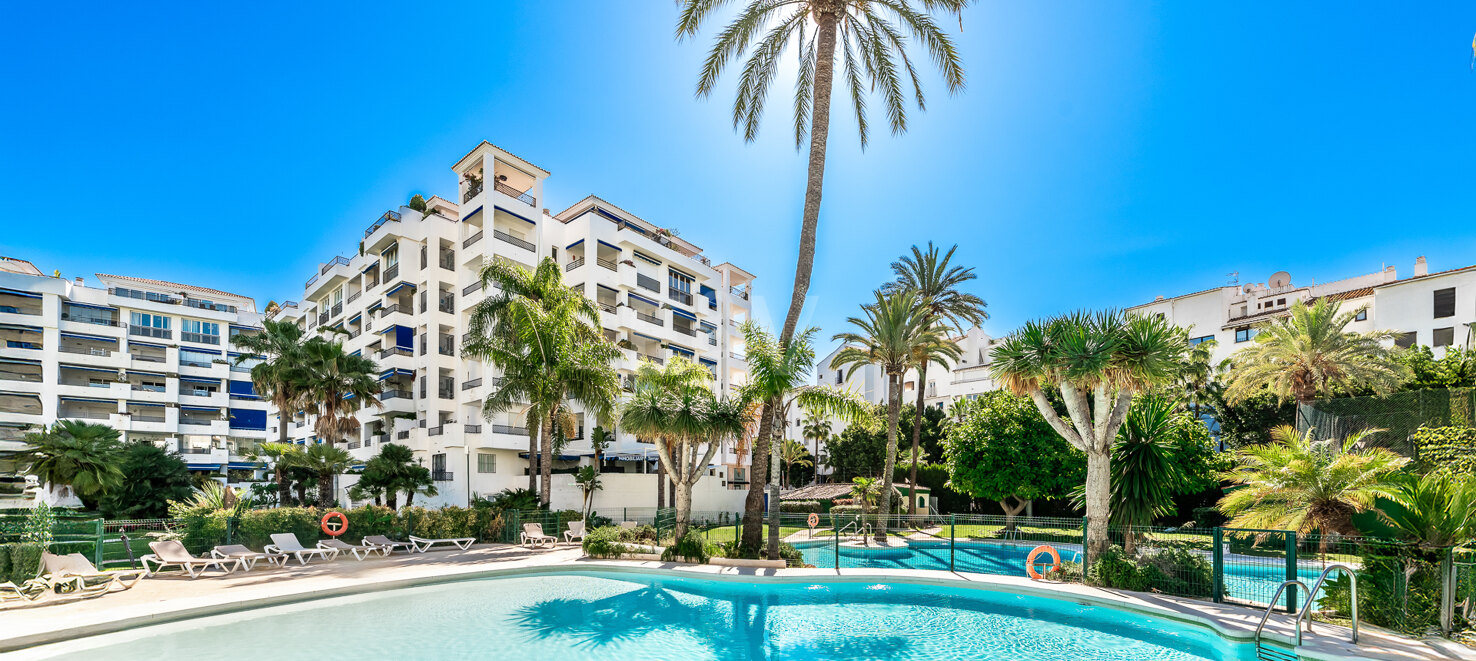 Lägenhet till salu i Puerto Banus, Marbella