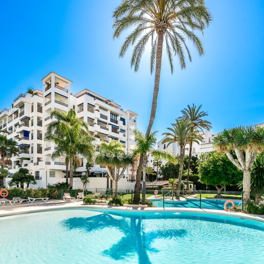 Lägenhet till salu i Puerto Banus, Marbella