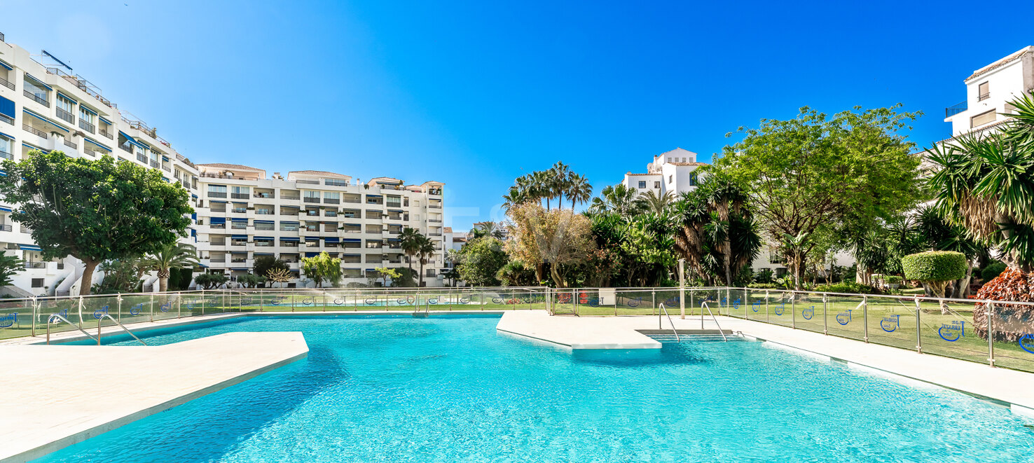 Lägenhet till salu i Puerto Banus, Marbella