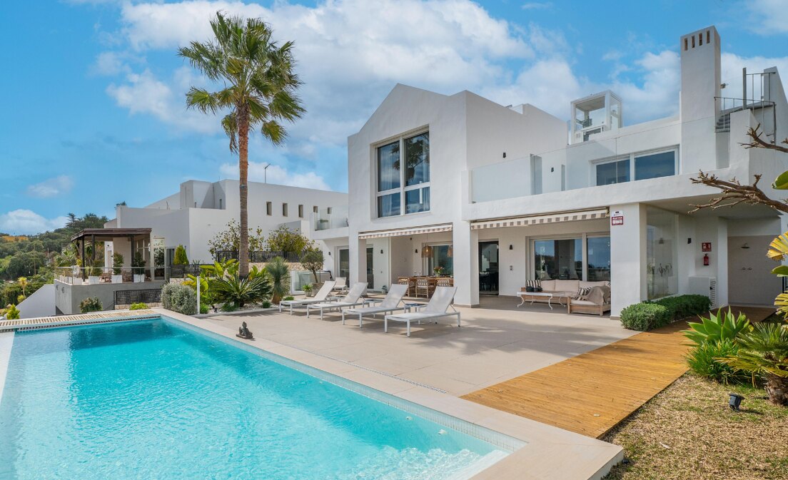 Modern Eco Villa with Panoramic Sea & Mountain View