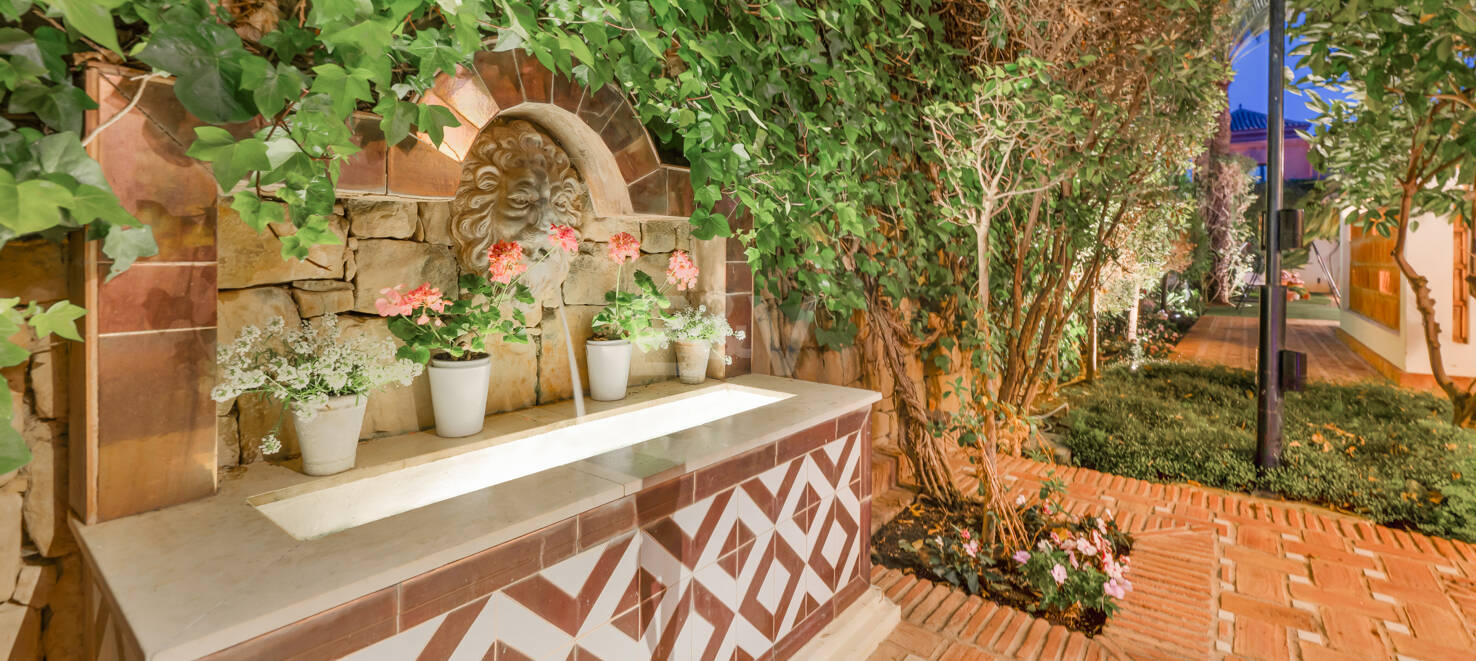 Elegant Classic Villa med panoramautsikt över havet i Sierra Blanca