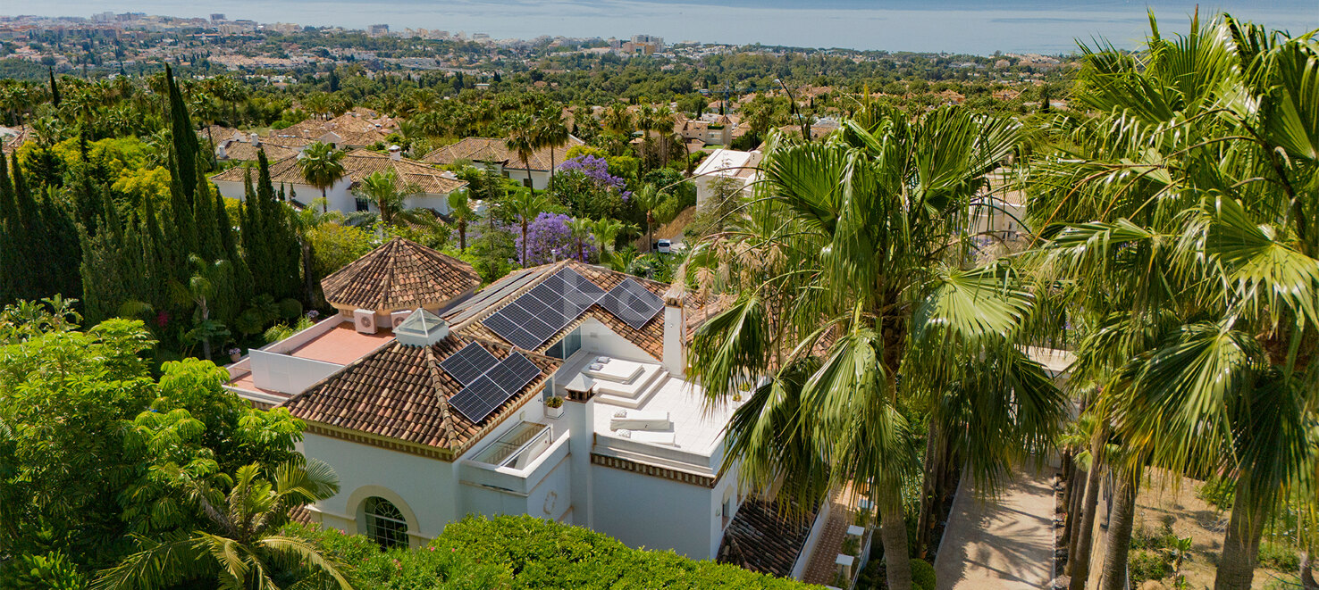 Elegante Klassische Villa in Sierra Blanca mit Panoramablick auf das Meer