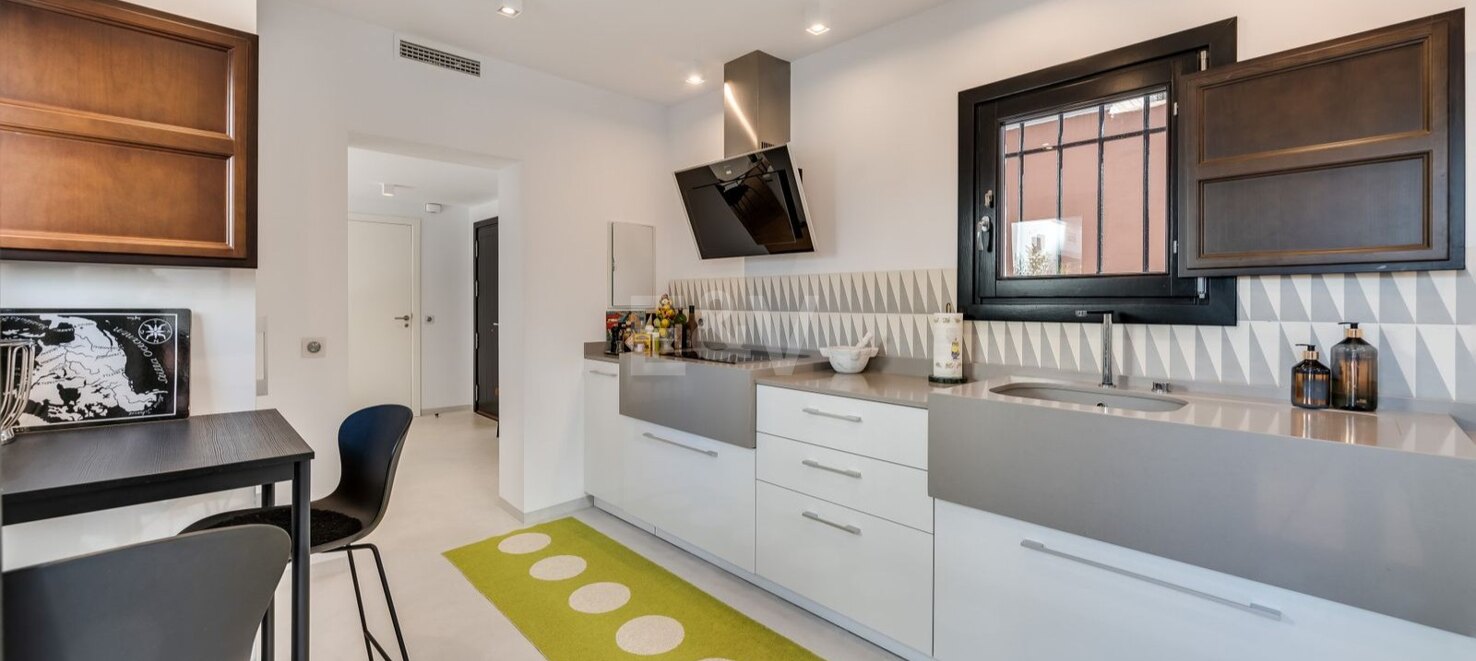 Modernisiertes Stadthaus in Lomas Pueblo mit privater Terrasse