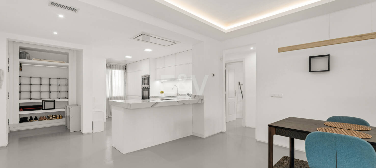 Charming Garden Apartment with Direct Pool Access in Gated Community