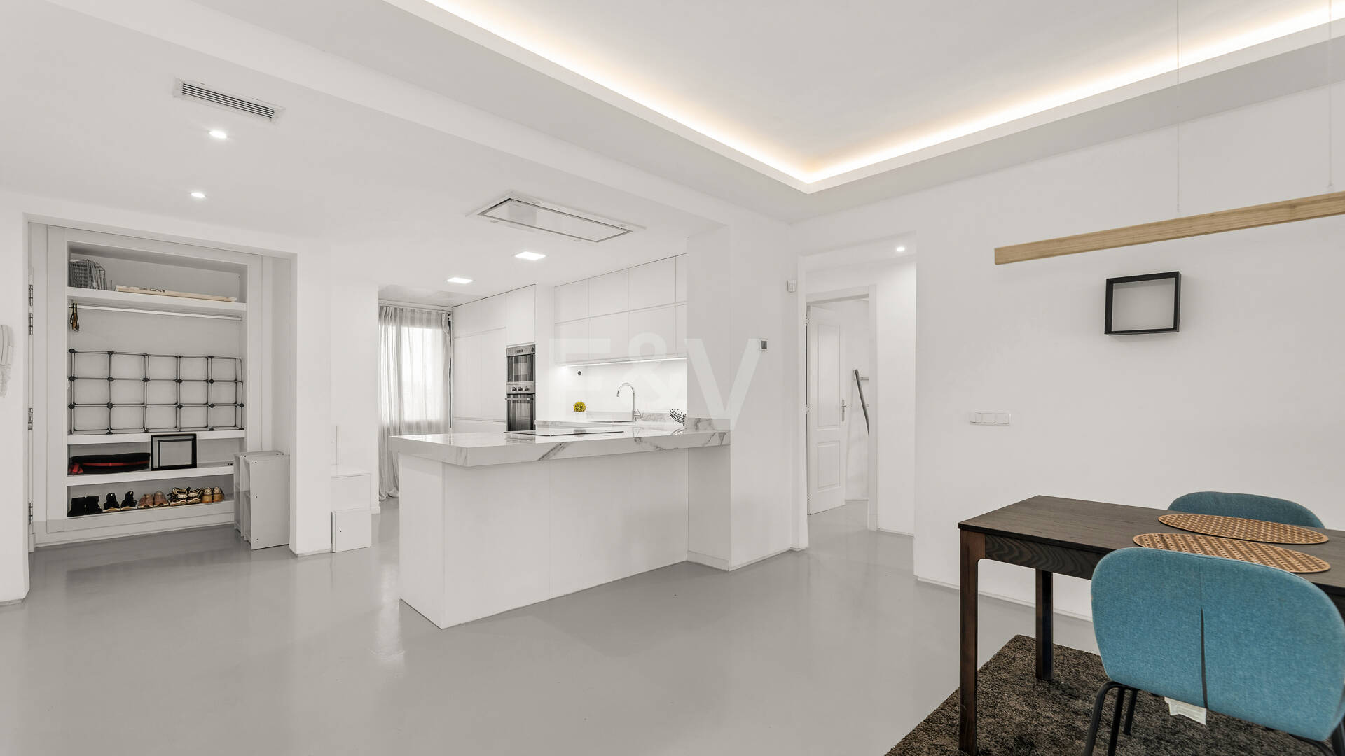 Charming Garden Apartment with Direct Pool Access in Gated Community